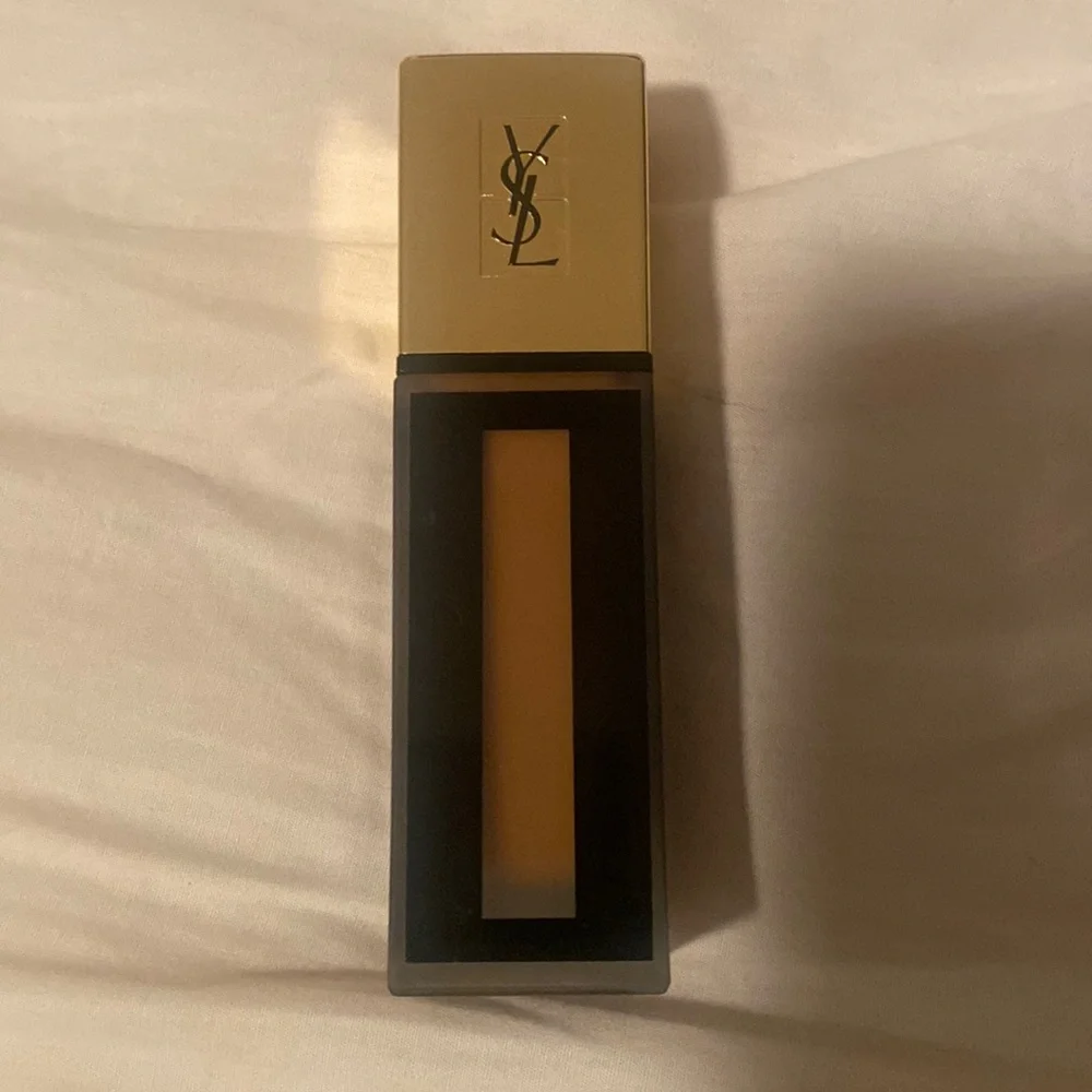YSL Beauty Fusion Ink Foundation BD65